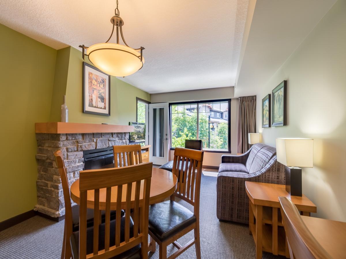 Copperstone Resort By Clique Canmore Eksteriør bilde