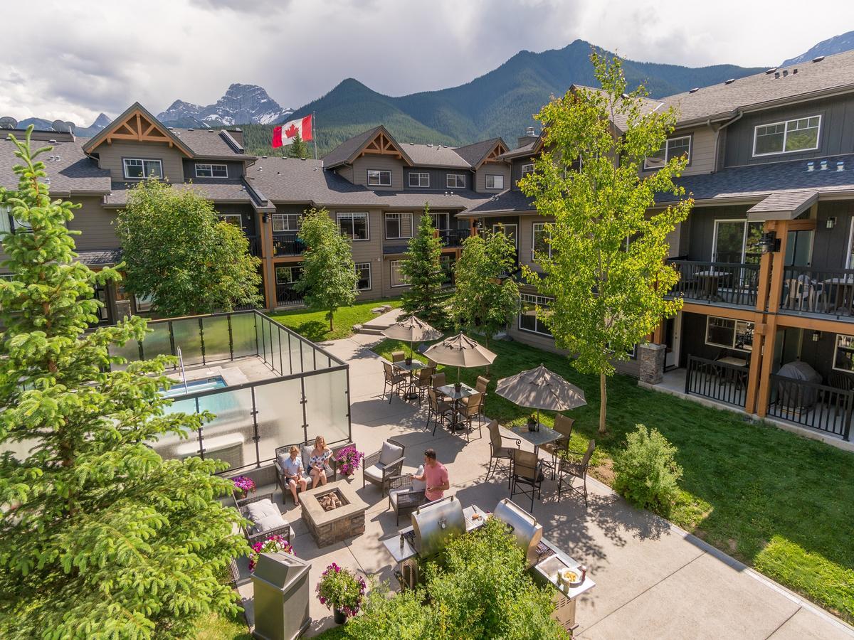 Copperstone Resort By Clique Canmore Eksteriør bilde
