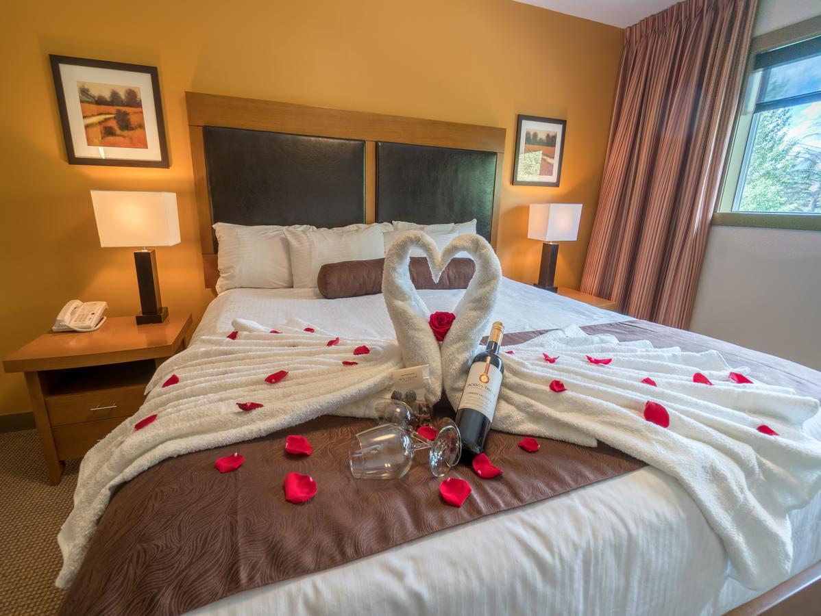 Copperstone Resort By Clique Canmore Eksteriør bilde