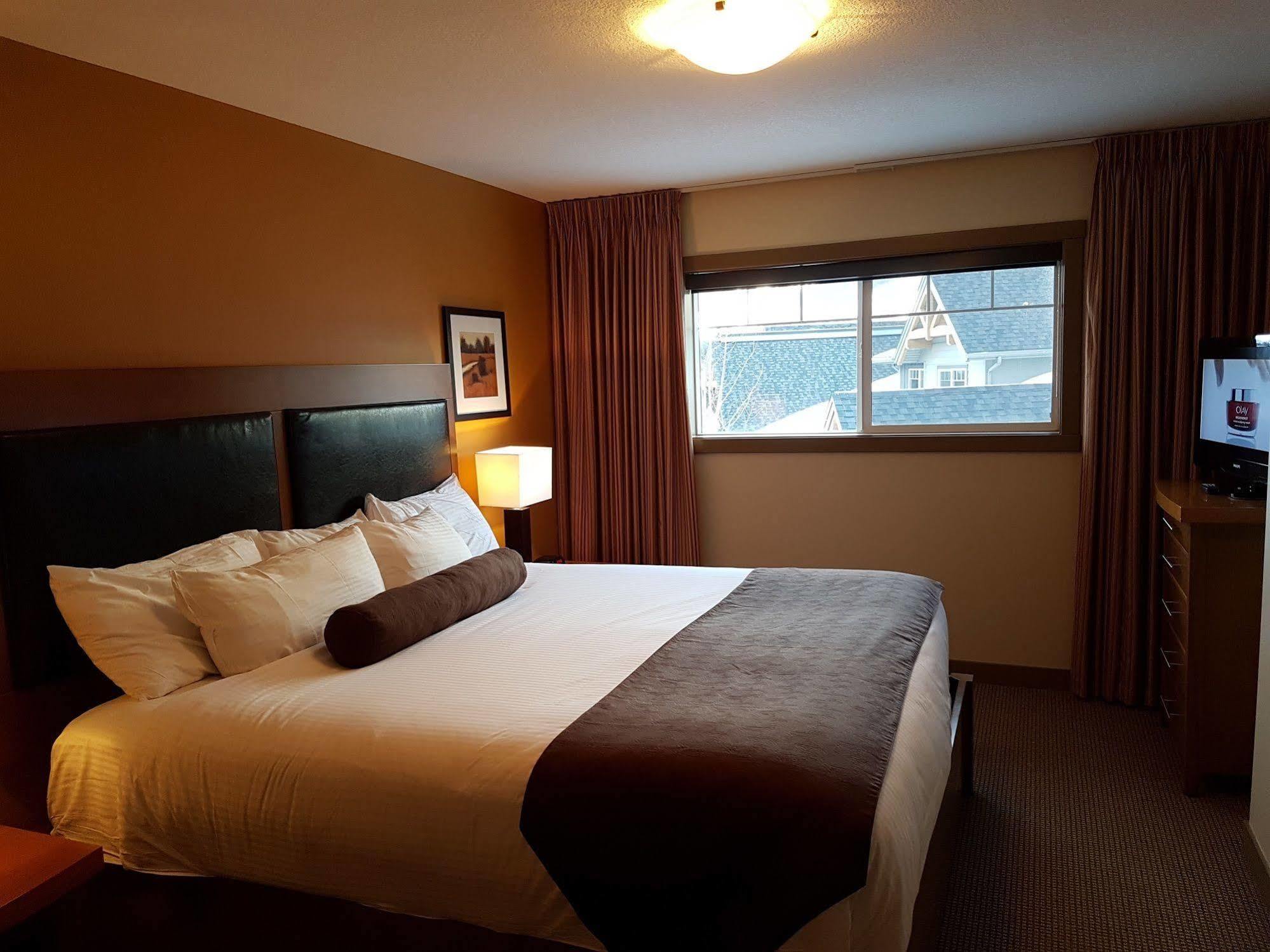 Copperstone Resort By Clique Canmore Eksteriør bilde